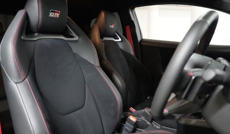2025 TOYOTA GR YARIS GTS full