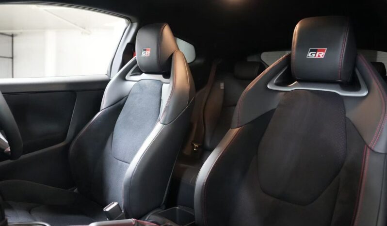 2025 TOYOTA GR YARIS GTS full