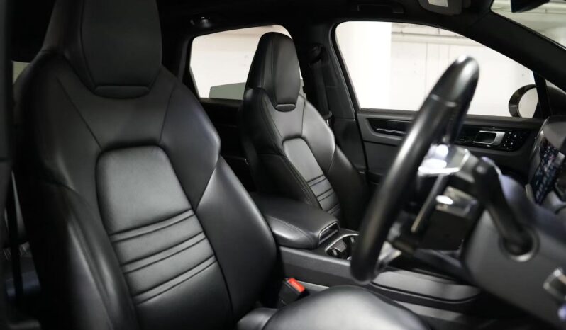 2018 PORSCHE CAYENNE E-HYBRID full