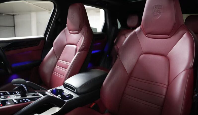 2018 PORSCHE CAYENNE TURBO full