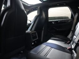 2022 PORSCHE CAYENNE PLATINUM EDITION 9YA MY23 full