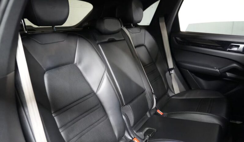2022 PORSCHE CAYENNE PLATINUM EDITION 9YA MY23 full